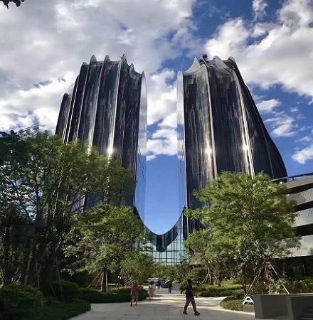 朝阳公园站地铁上盖 骏豪中央公园广场300㎡户型方正 高层